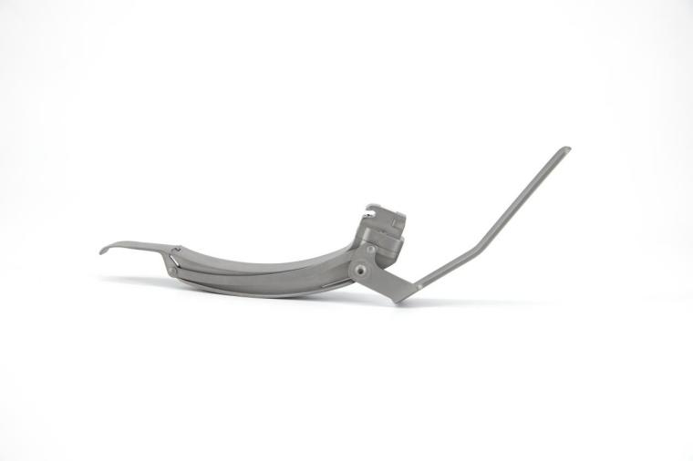 d blade laryngoscope