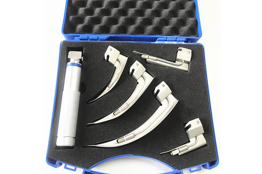 fiber optic laryngoscope